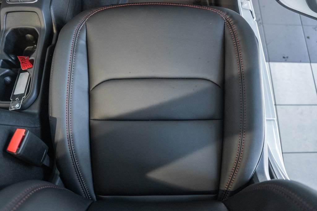 New 2025 Jeep Wrangler Rubicon w/ Steel Bumper Group image 31