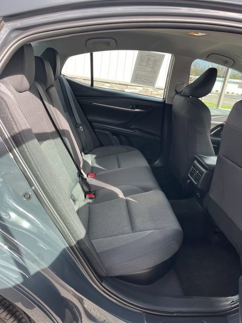 Used 2026 Toyota Camry LE FWD image 27