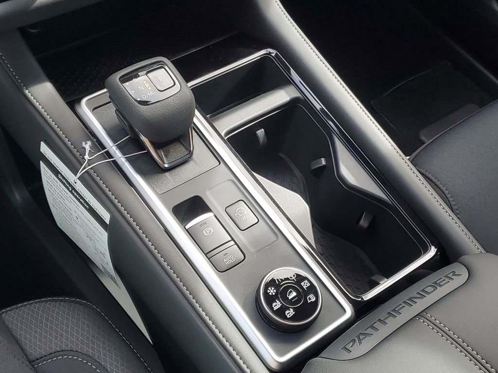 New 2025 Nissan Pathfinder SV image 23