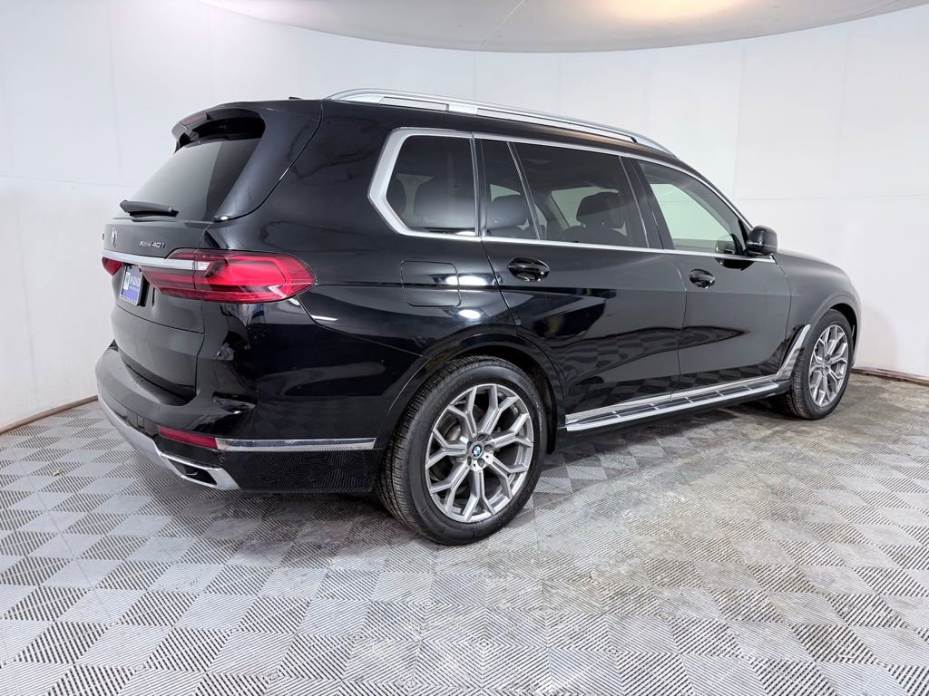 Used 2020 BMW X7 xDrive40i w/ Luxury Seating Package image 7