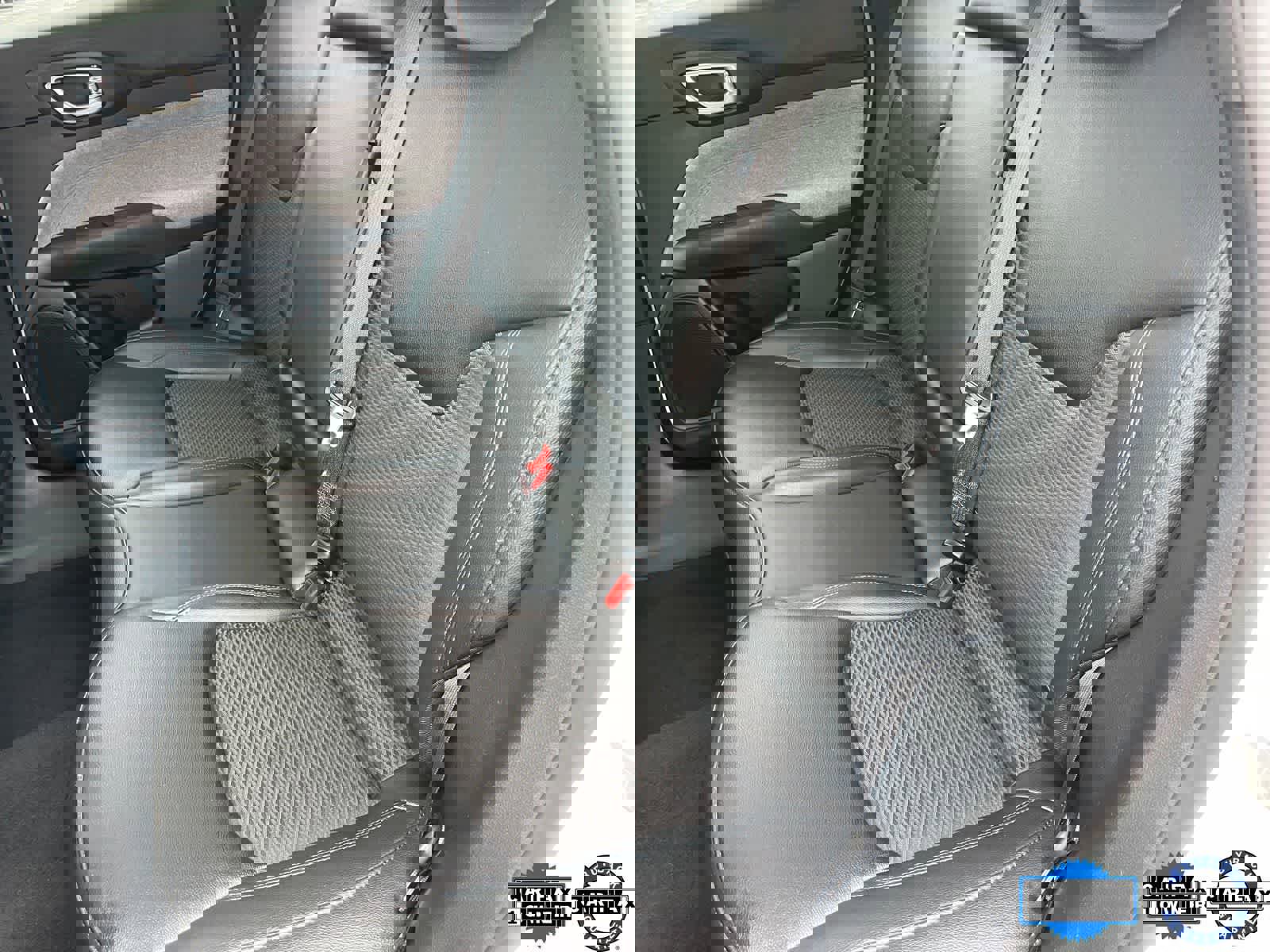 Used 2024 Jeep Compass Latitude image 22