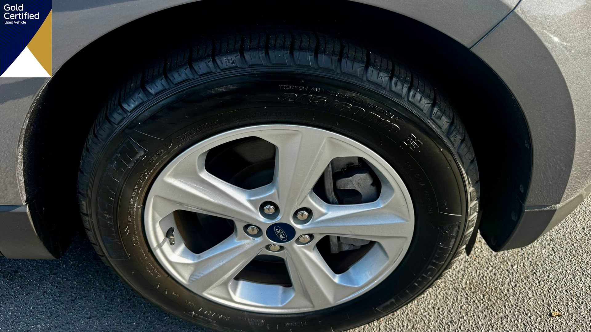 Certified 2022 Ford Edge SE image 6