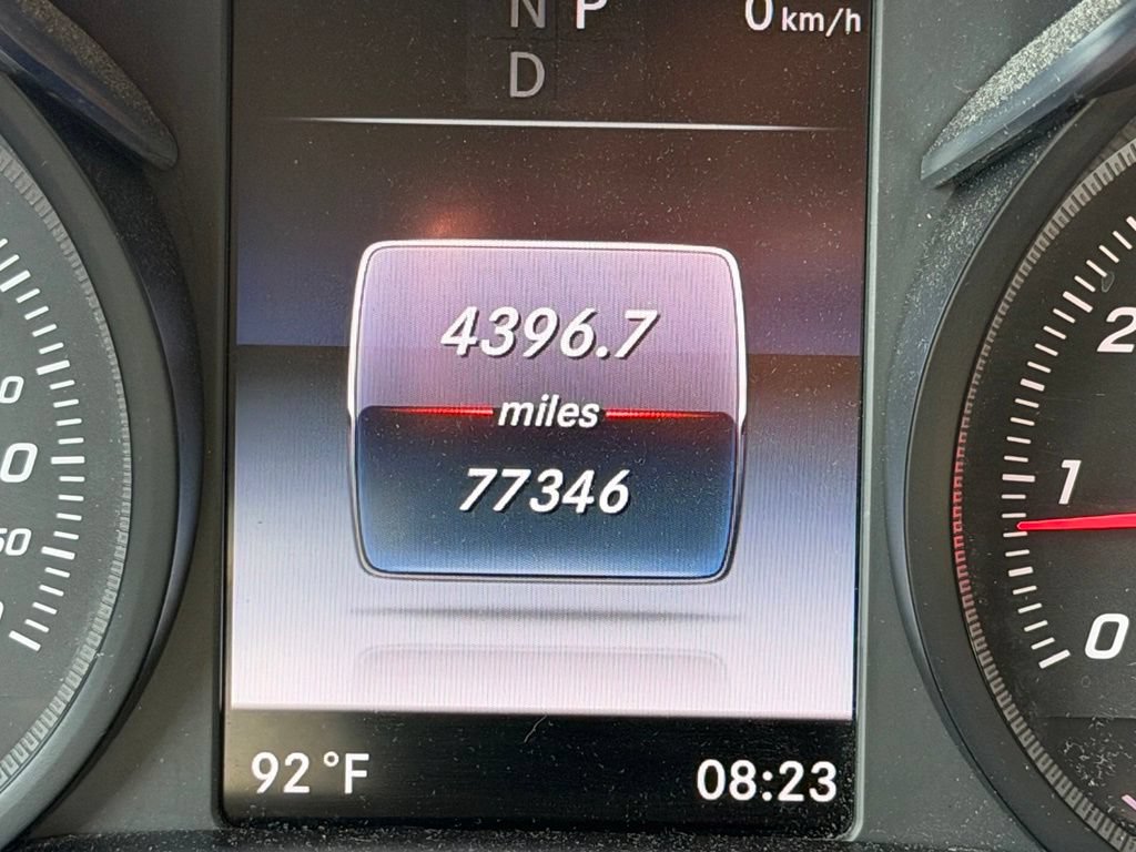 Used 2018 Mercedes-Benz GLC 300 4MATIC image 12