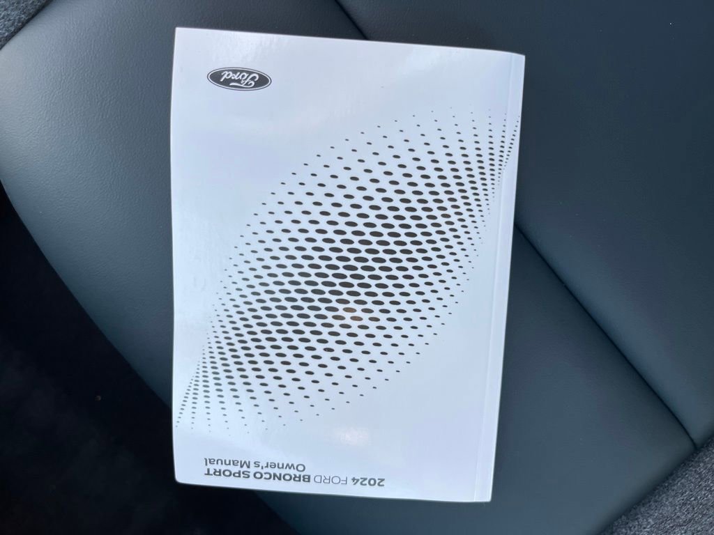 Used 2024 Ford Bronco Sport Outer Banks w/ Tech Package image 12