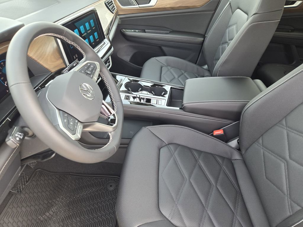 New 2026 Volkswagen Atlas SE image 10