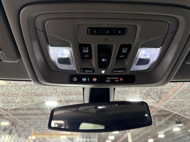 Used 2019 GMC Sierra 1500 SLT image 24