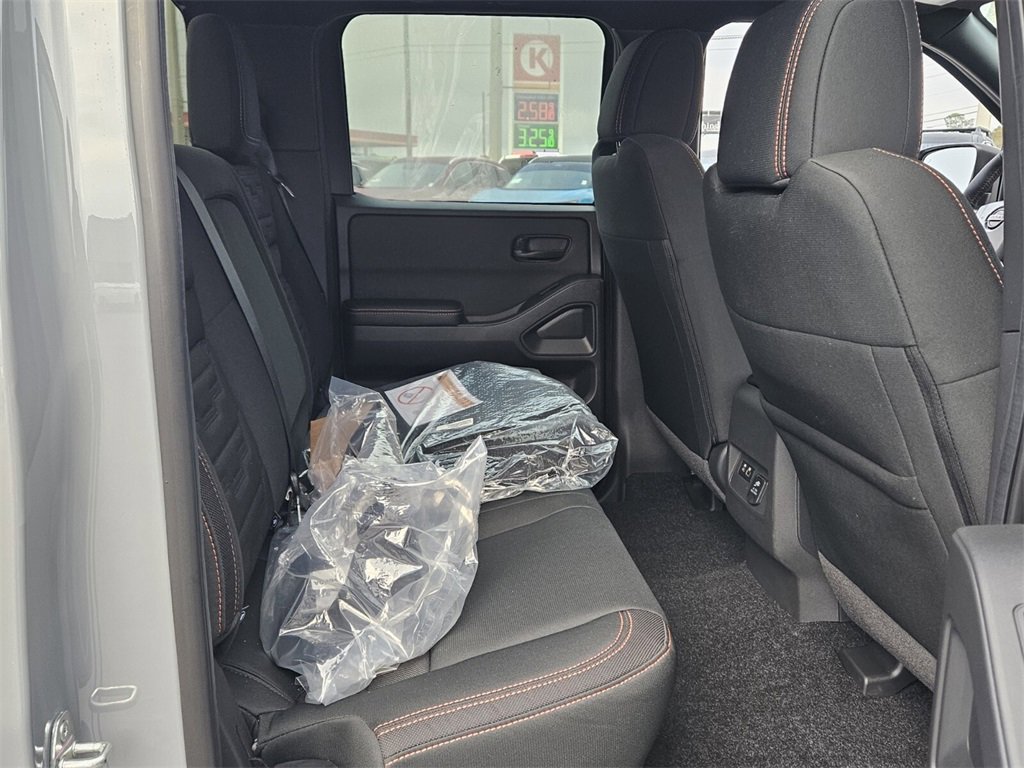 New 2026 Nissan Frontier Pro-X w/ Pro-X Convenience Package image 13