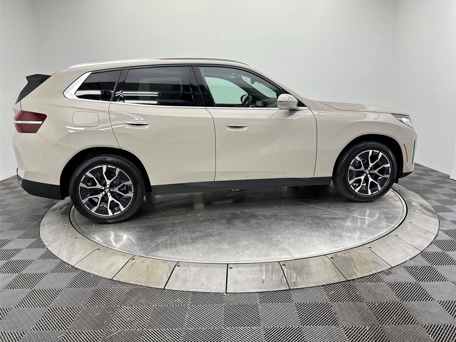 New 2026 BMW X3 xDrive30 w/ Convenience Package image 17