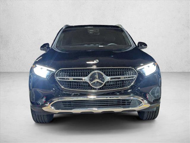 Certified 2025 Mercedes-Benz GLC 300 image 2