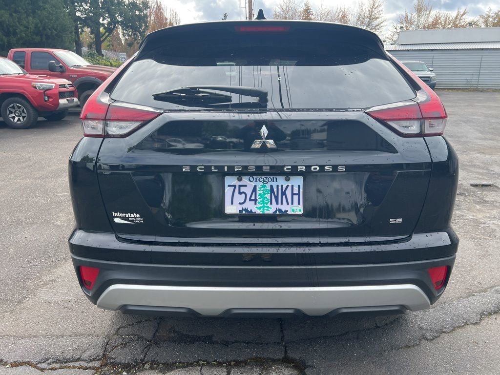 Used 2022 Mitsubishi Eclipse Cross SE image 6
