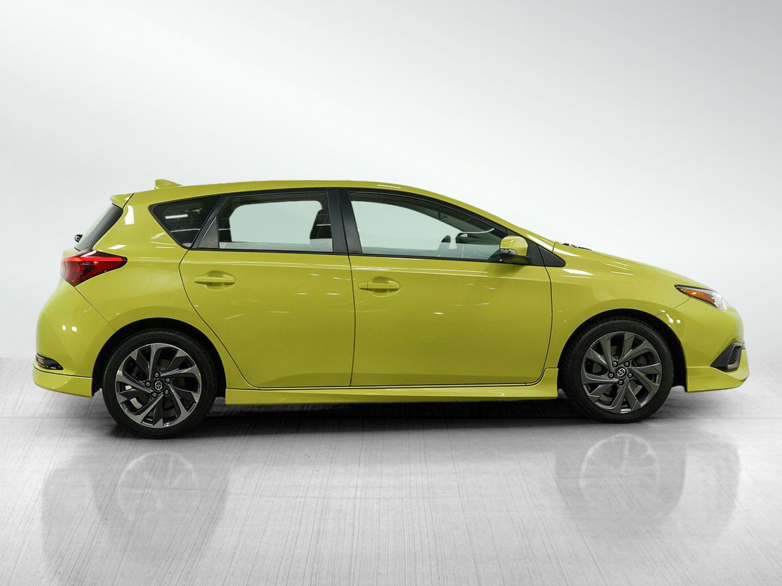 Used 2016 Scion iM image 6