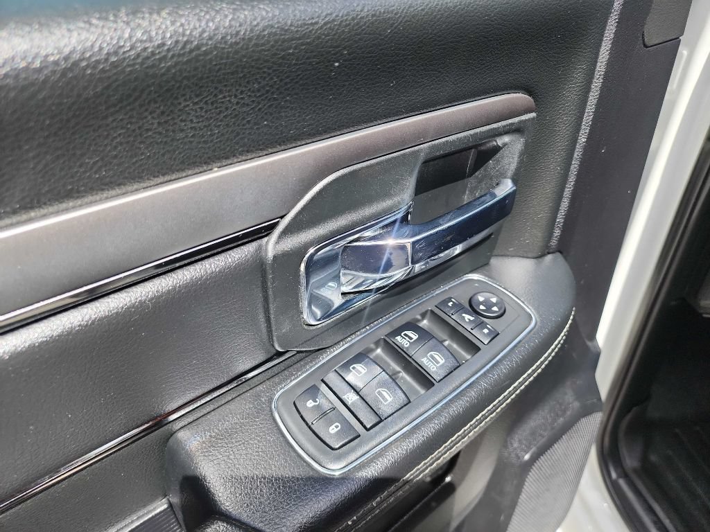 Used 2018 RAM 2500 Laramie w/ Sport Appearance Group RWD image 17