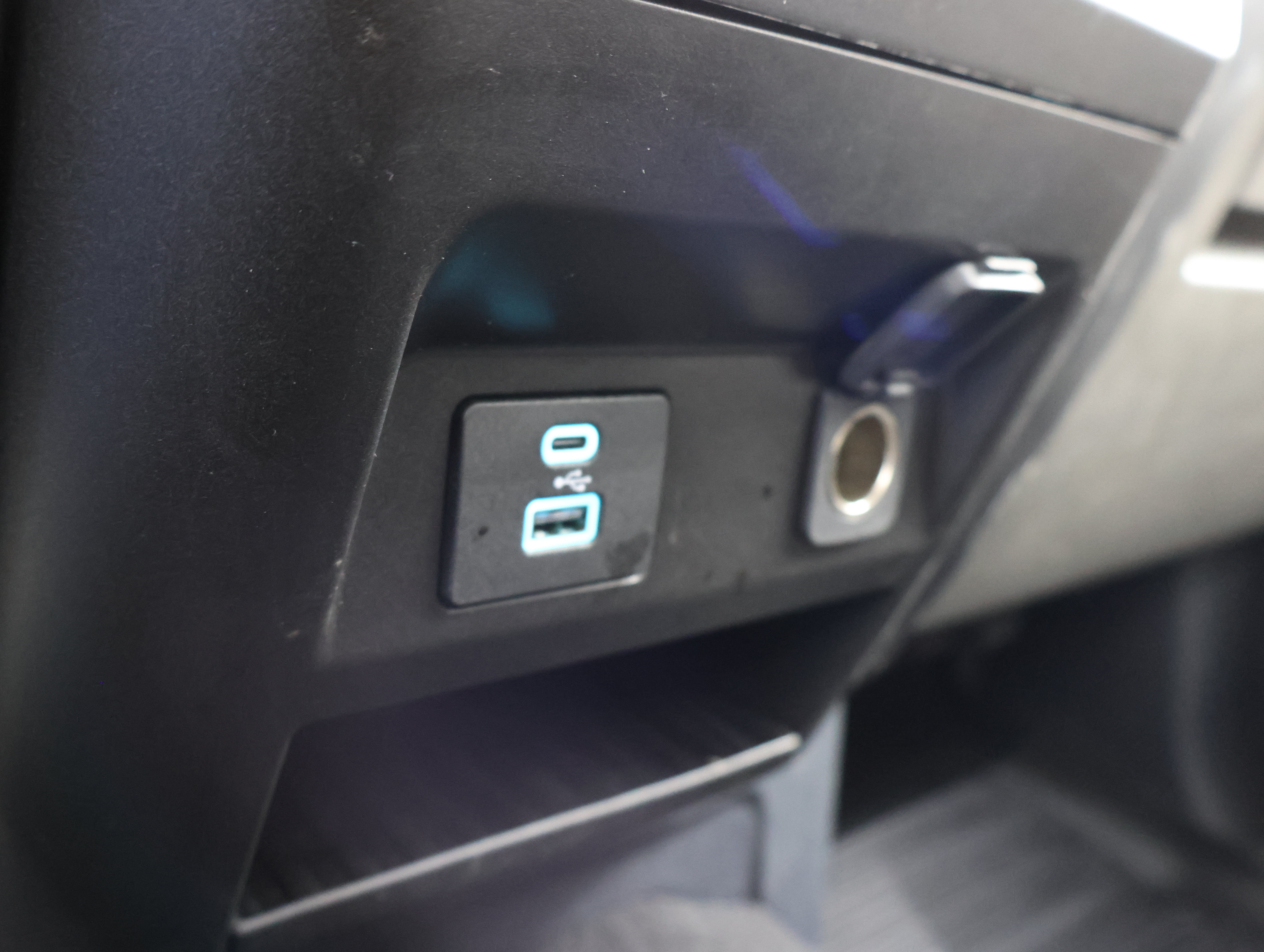 Used 2022 Ford F350 XLT AWD/4WD image 45