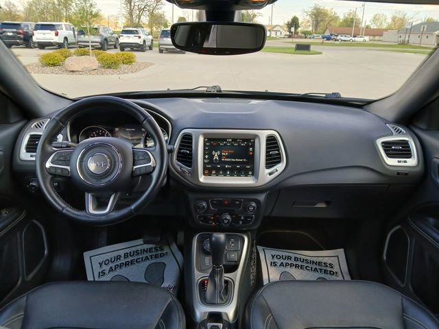 Used 2021 Jeep Compass Latitude AWD/4WD image 31