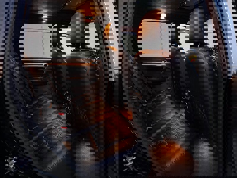 Used 2006 Porsche Cayenne Turbo image 23