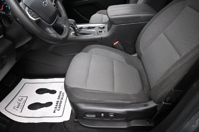 Used 2023 Chevrolet Traverse LT FWD image 15
