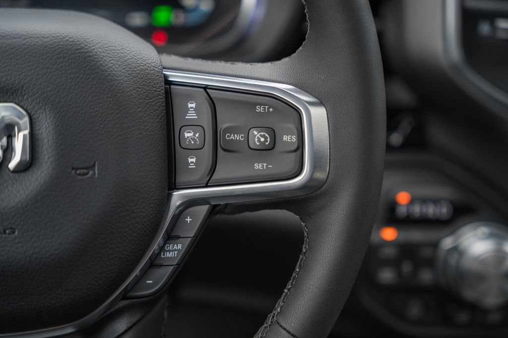 New 2026 RAM 1500 Laramie w/ Night Edition AWD/4WD image 32