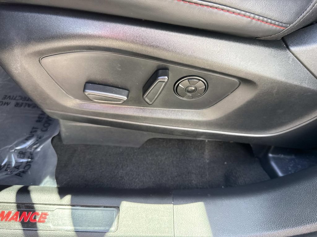 Used 2025 Ford Explorer ST AWD/4WD image 28