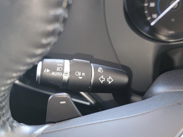 Used 2019 Jaguar F-PACE Prestige image 17