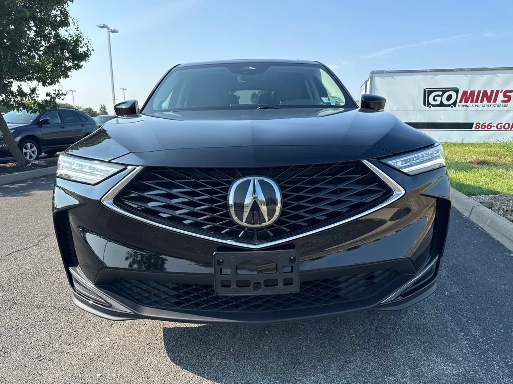 Used 2025 Acura MDX SH-AWD w/ Technology Package image 3