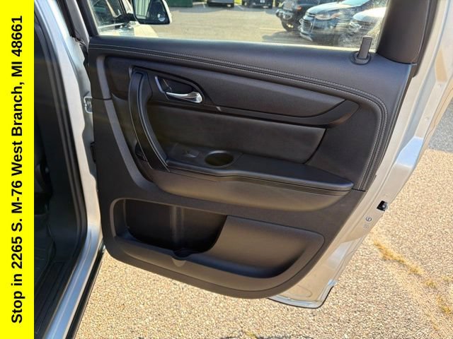 Used 2017 Chevrolet Traverse LT FWD image 22