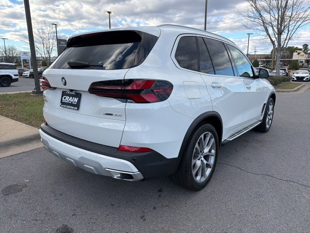 Used 2024 BMW X5 xDrive40i image 11