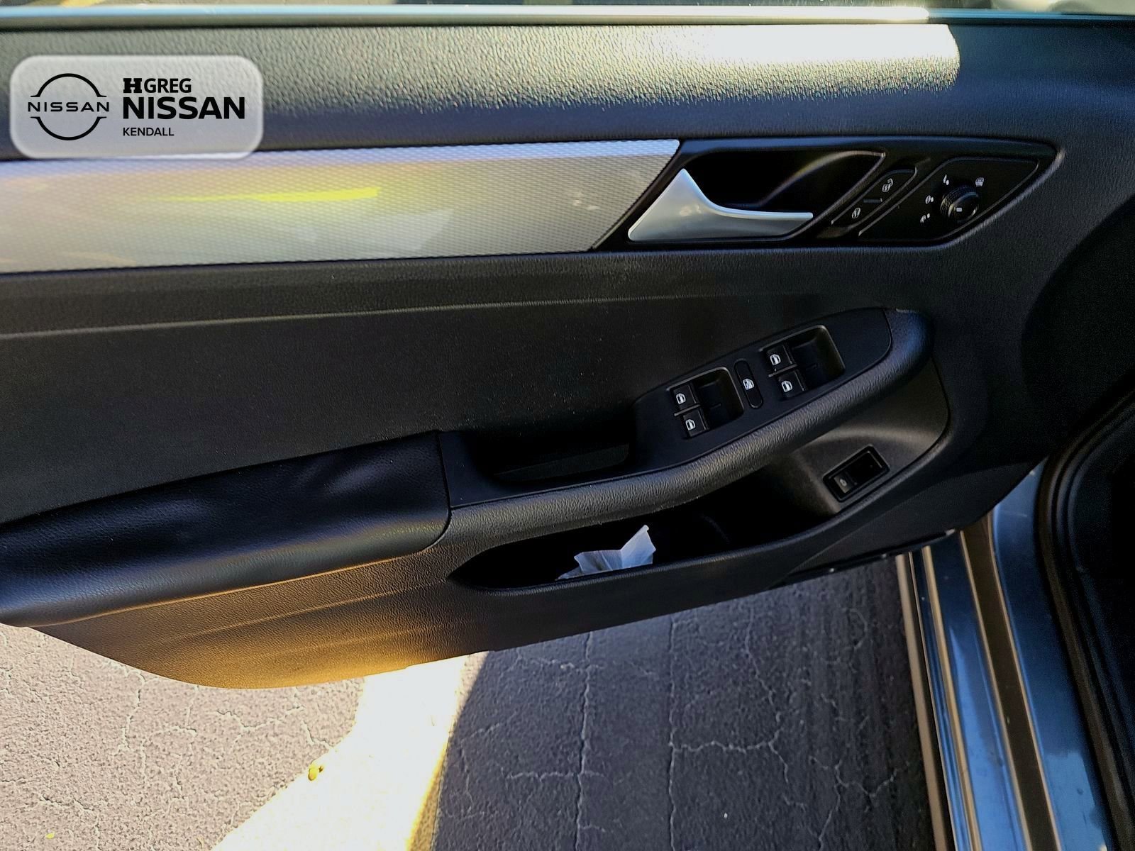 Used 2017 Volkswagen Jetta S image 11