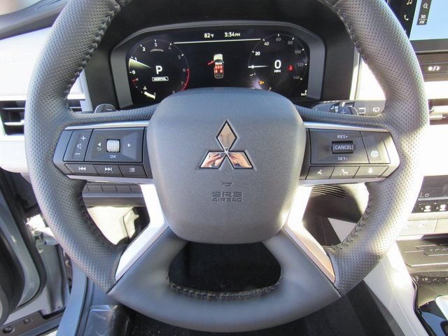 New 2026 Mitsubishi Outlander SE FWD image 20