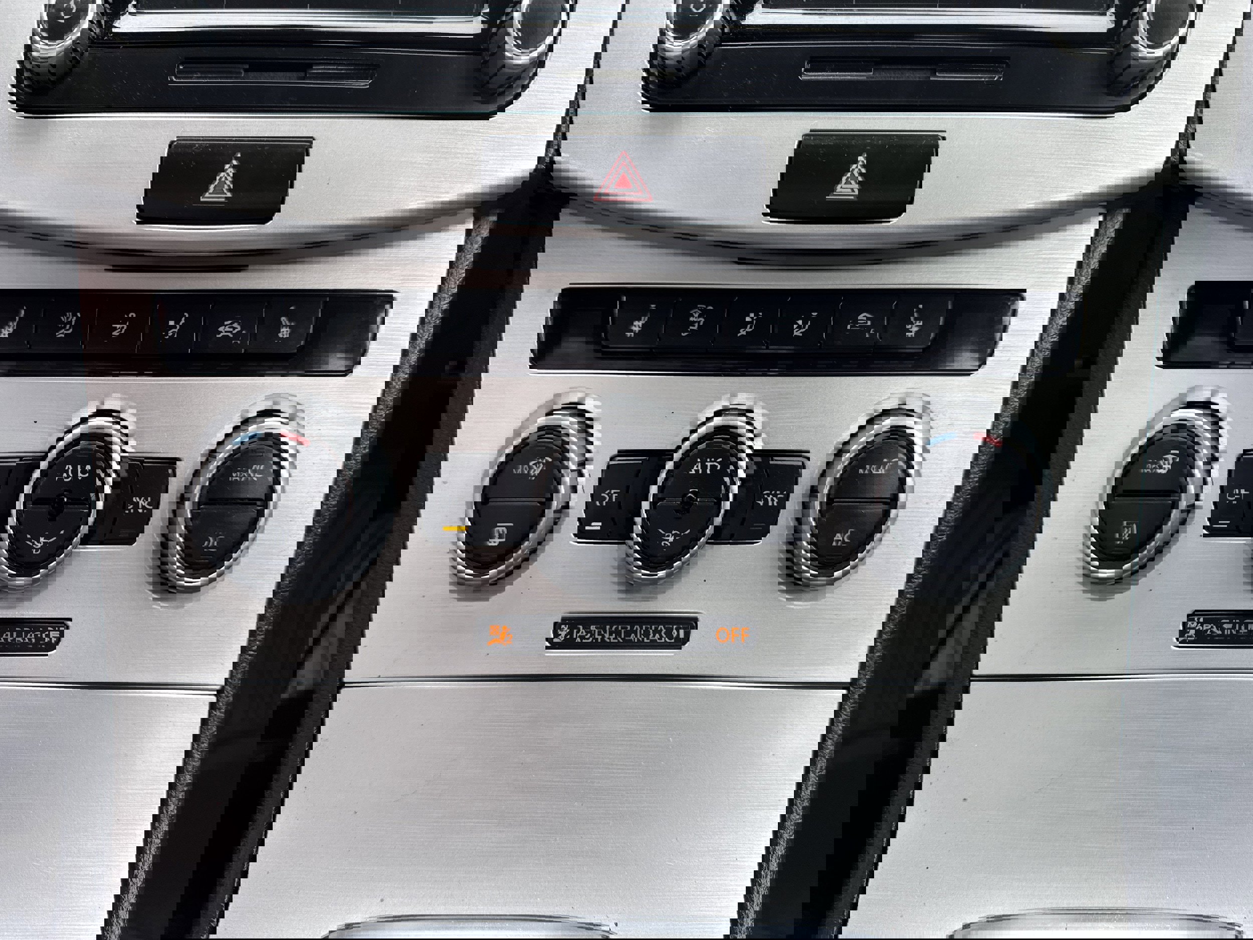 Used 2013 Volkswagen CC Sport image 20