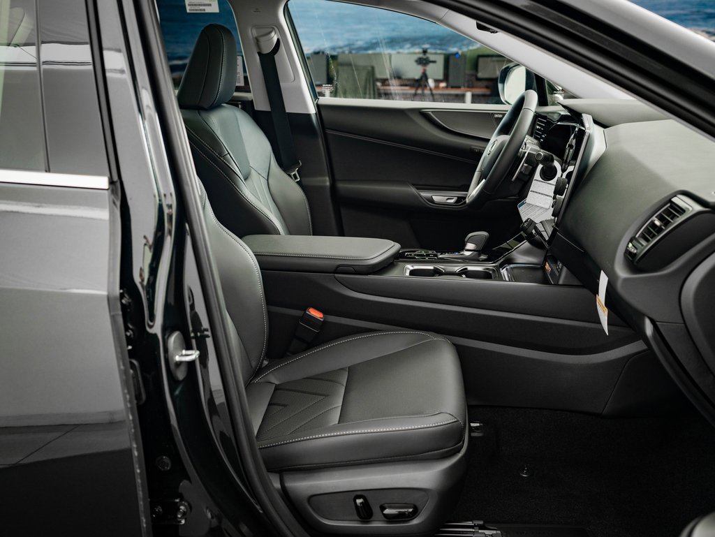 New 2026 Lexus NX 350 AWD w/ Luxury Package image 23