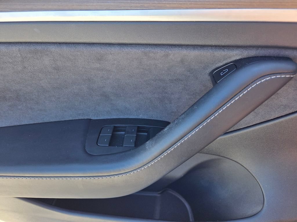 Used 2021 Tesla Model 3 Long Range AWD/4WD image 22