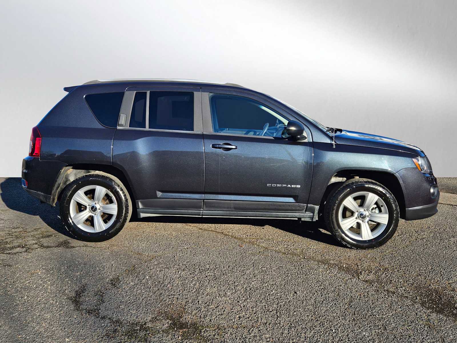 Used 2015 Jeep Compass Sport w/ Power Value Group video 2