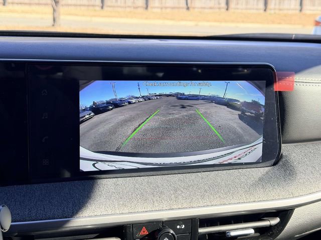 New 2026 Nissan Kicks SV image 20