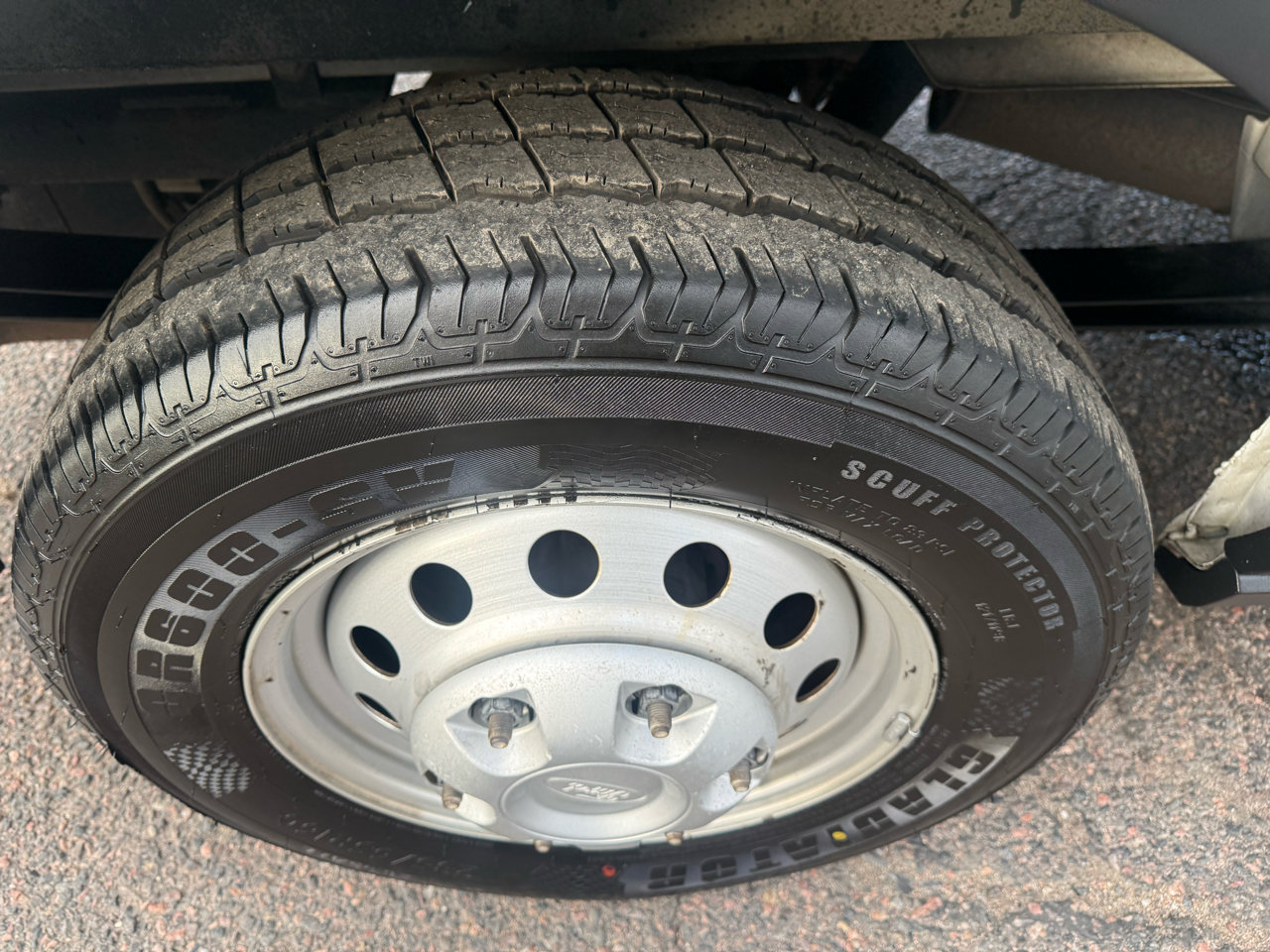 Used 2020 Ford Transit 250 Low Roof AWD image 37