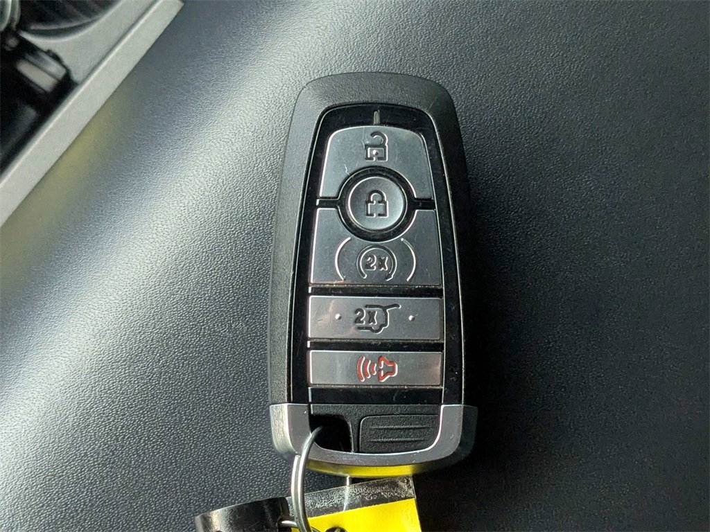 Used 2022 Ford Expedition Platinum image 31