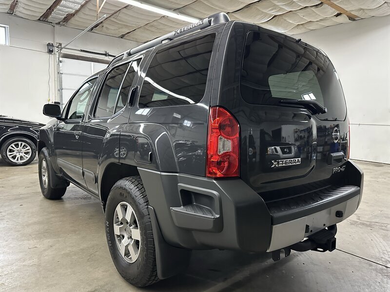Used 2012 Nissan Xterra PRO-4X AWD/4WD image 37
