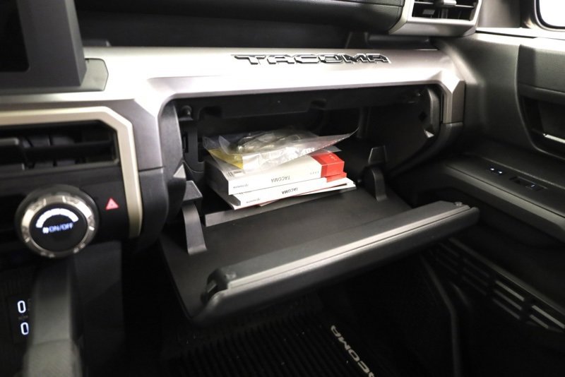 Certified 2025 Toyota Tacoma SR5 image 22