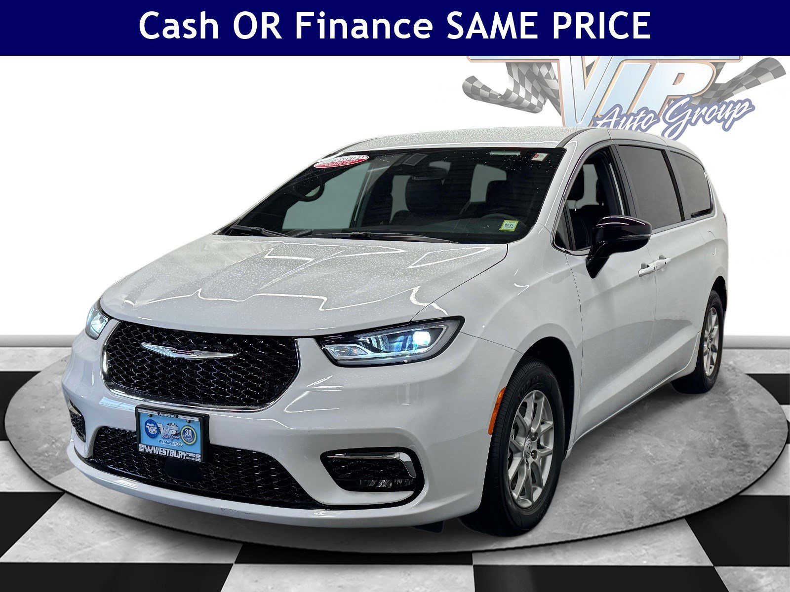 Used 2026 Chrysler Pacifica Select FWD image 4