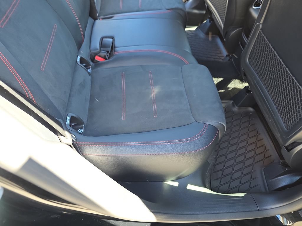 Used 2021 Mercedes-Benz GLA 250 4MATIC image 15