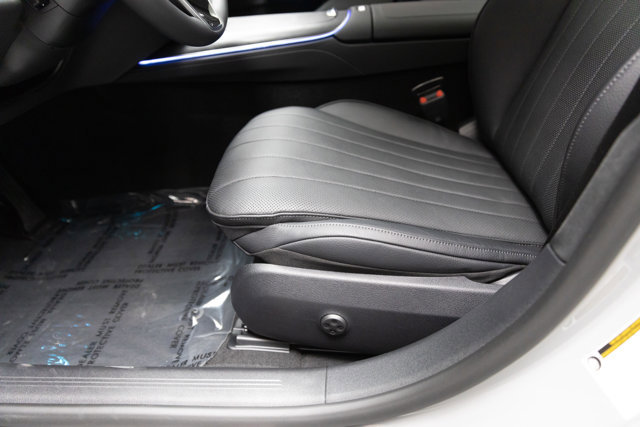 Used 2025 Mercedes-Benz E 450 4MATIC All-Terrain Wagon image 47