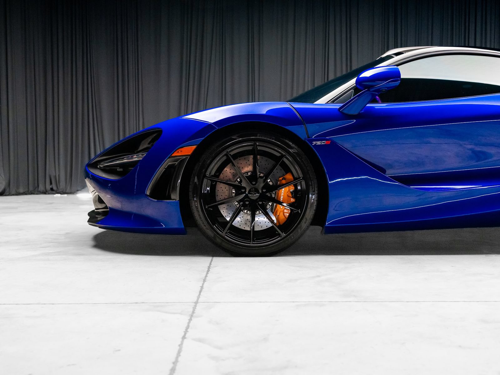 Used 2018 McLaren 720S Luxury RWD image 29