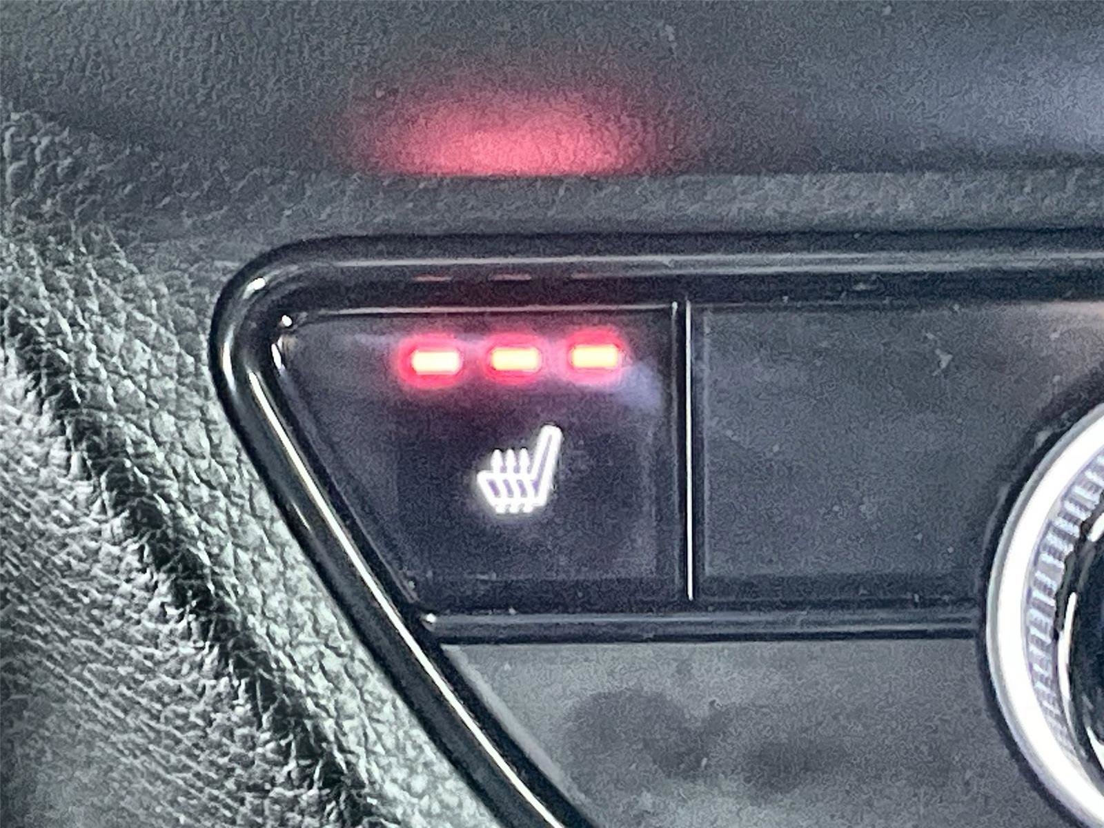 Certified 2025 Honda HR-V Sport image 13