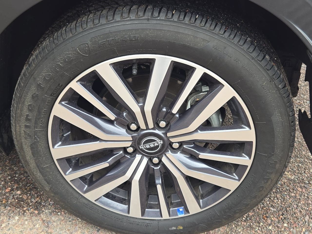 Certified 2024 Nissan Kicks SR FWD image 24