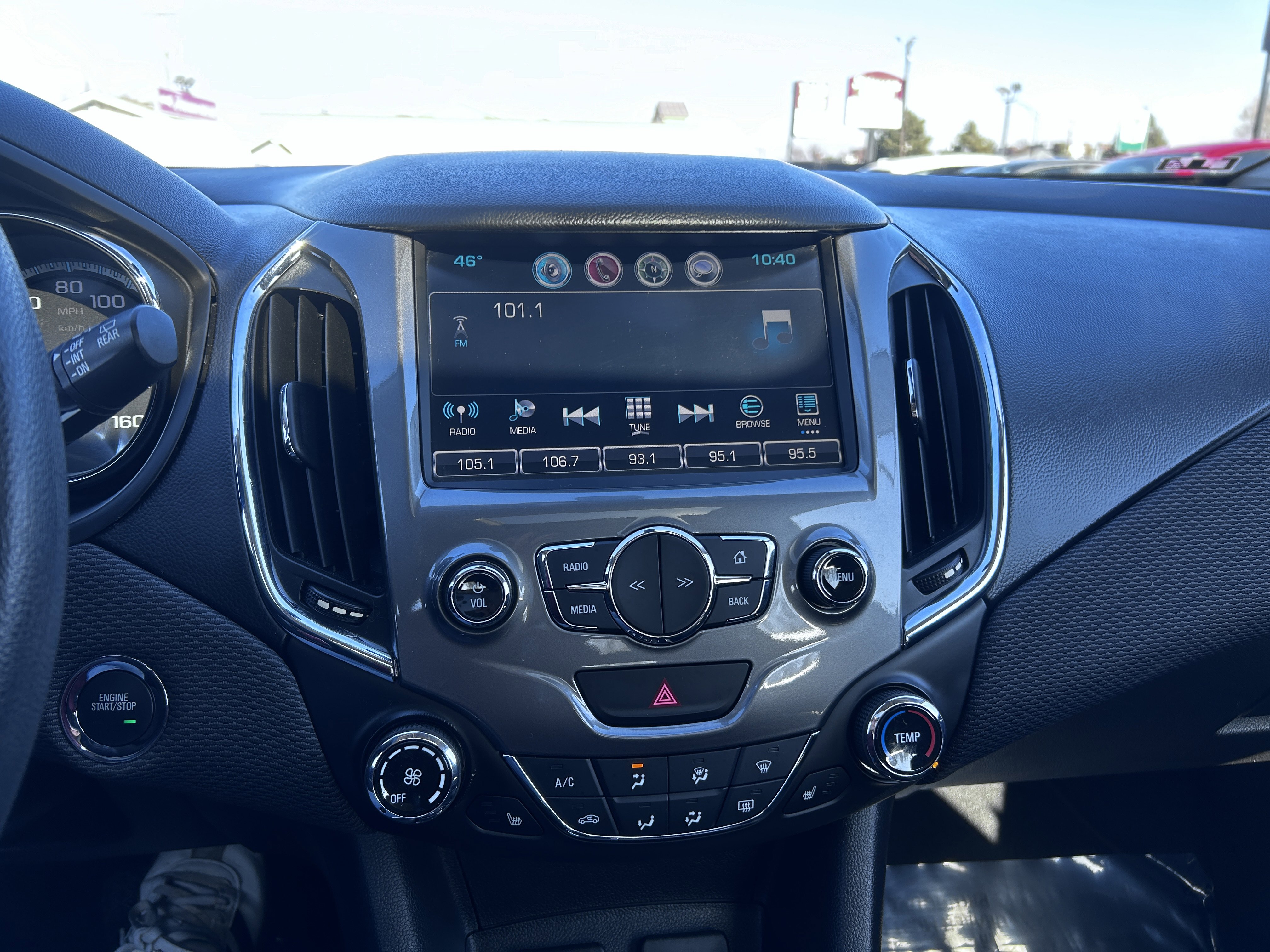 Used 2017 Chevrolet Cruze LT w/ Sun And Sound Package image 18