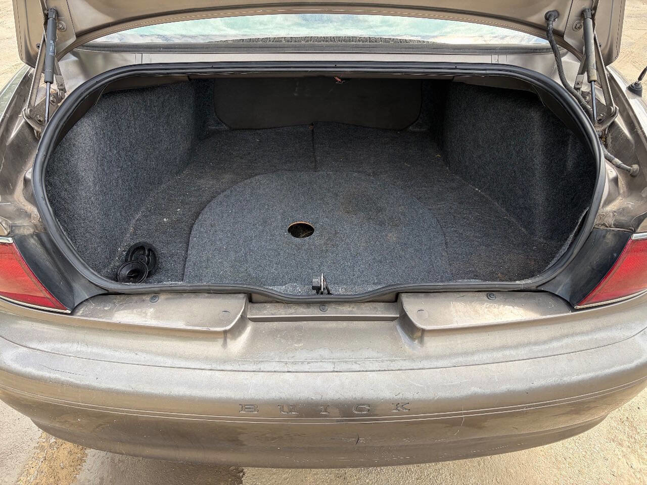 Used 2003 Buick Century Custom FWD image 20
