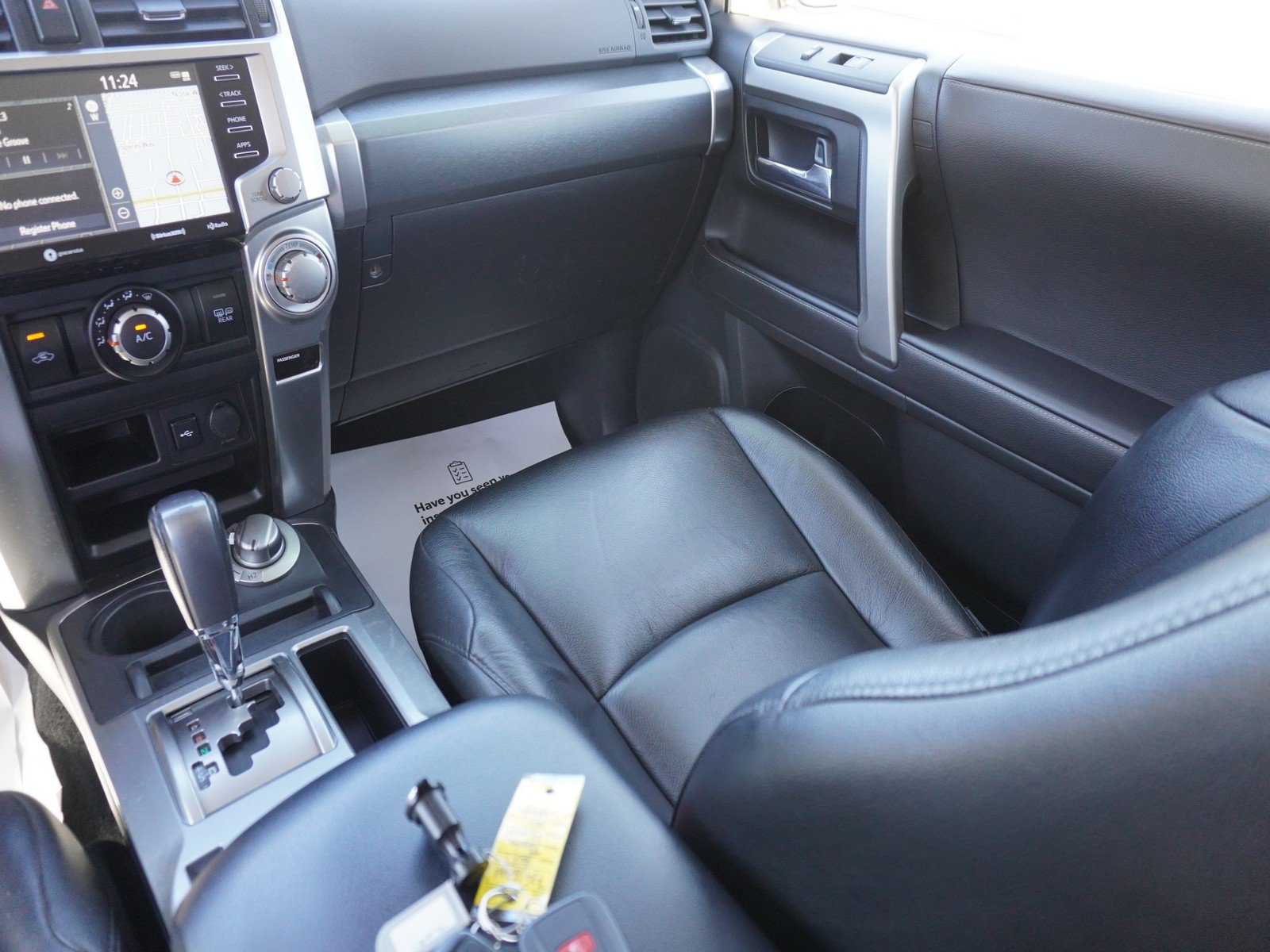 Used 2023 Toyota 4Runner SR5 AWD/4WD image 16