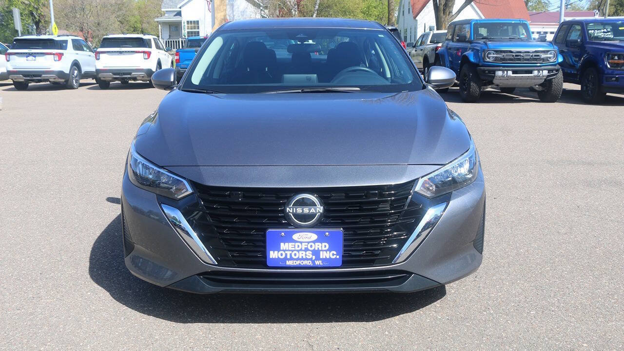 Used 2024 Nissan Sentra SV FWD image 9