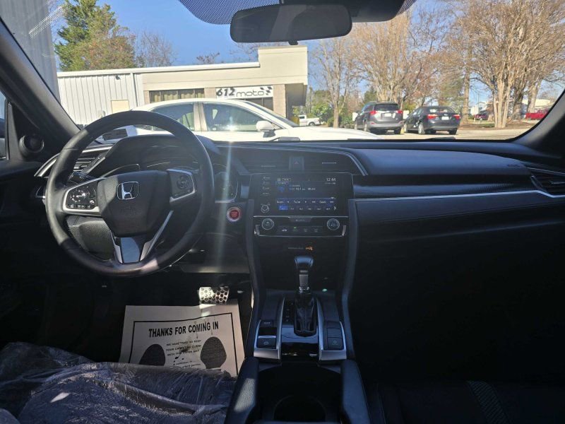 Used 2021 Honda Civic Sport image 13