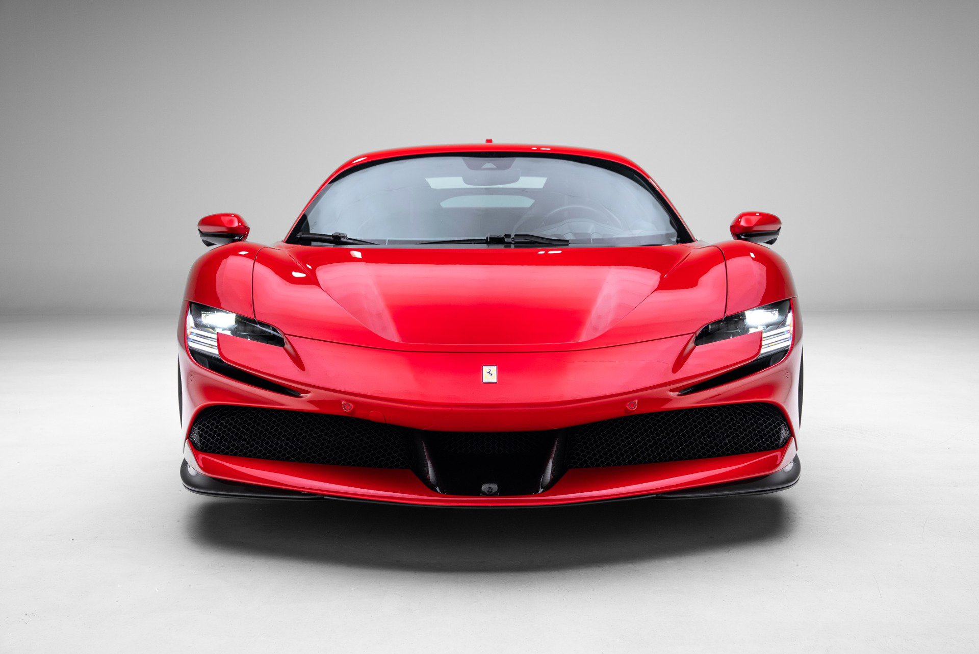 Used 2024 Ferrari SF90 Stradale AWD/4WD image 7