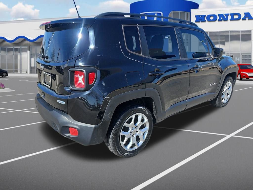 Used 2018 Jeep Renegade Latitude image 9